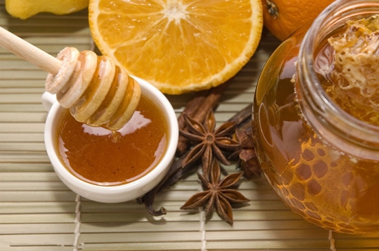 蜂蜜的营养价值与功效 蜂蜜的健康吃法你知道吗