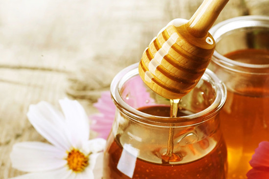 蜂蜜的营养价值与功效 蜂蜜的健康吃法你知道吗