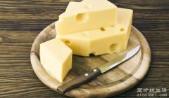 cheese是什么意思 意为“奶酪”或“干酪”