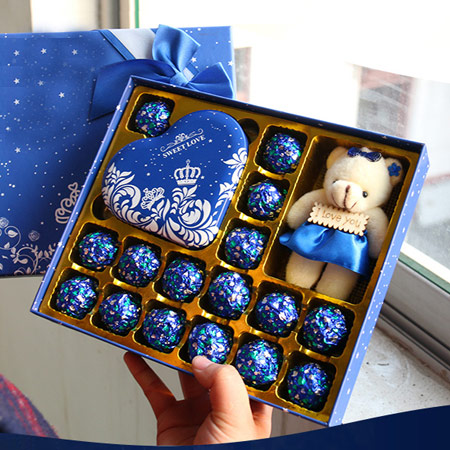 蓝色妖姬巧克力糖果礼盒