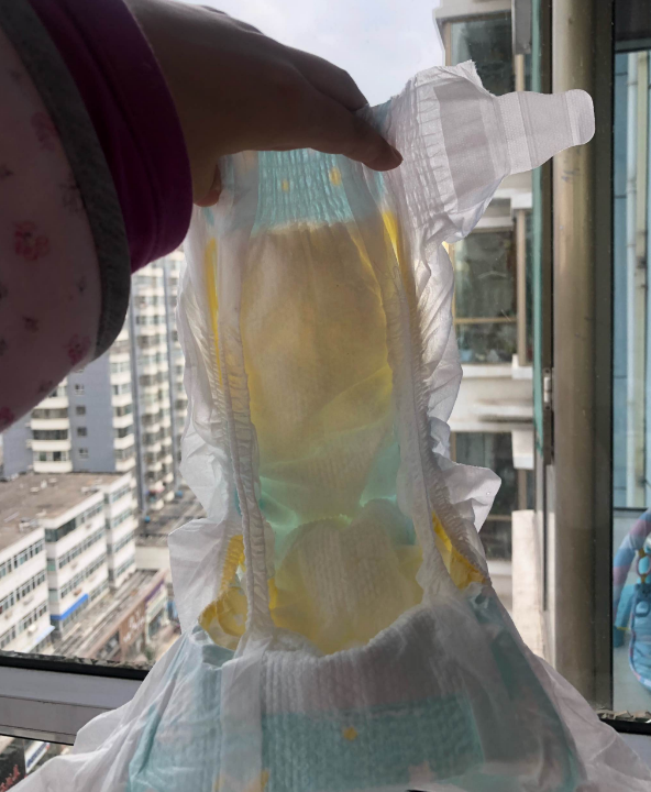优茵超薄婴儿纸尿裤多久换一次好 优茵超薄婴儿纸尿裤会不会红屁屁
