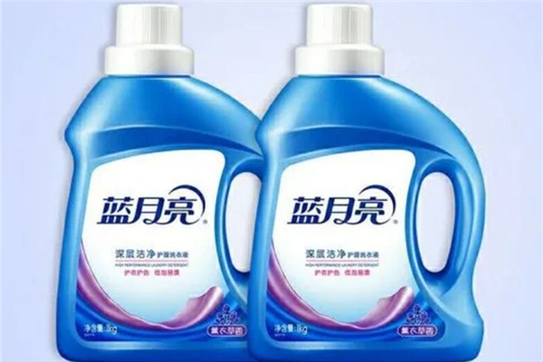 蓝月亮洗衣液用量多少合适 蓝月亮洗衣液有没有漂白剂
