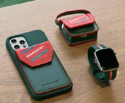 星巴克红杯季手机壳和耳机套及手表带获取方法