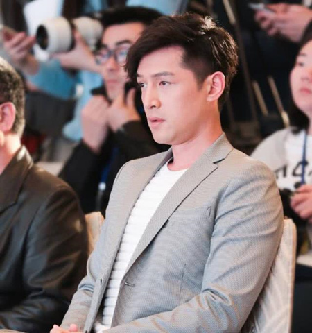 胡歌现身明民政局是怎么回事 胡歌隐婚对象是谁