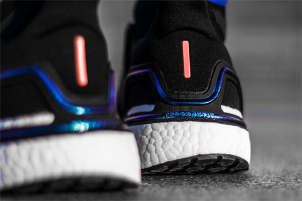 adidas ultraboost 20测评 阿迪达斯ub20多少钱