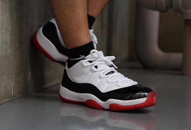 「黑红康扣」AJ 11 Low 上脚美图谍照