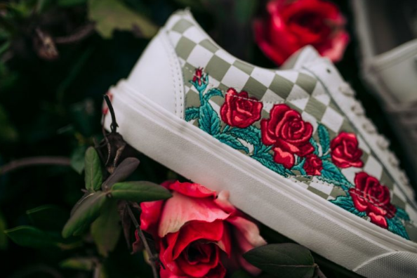 范斯玫瑰刺绣鞋好看吗 Vans Rose Embroidery多少钱