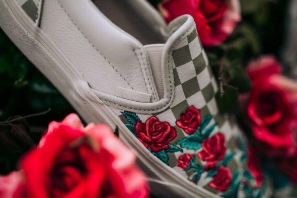 范斯玫瑰刺绣鞋好看吗 Vans Rose Embroidery多少钱