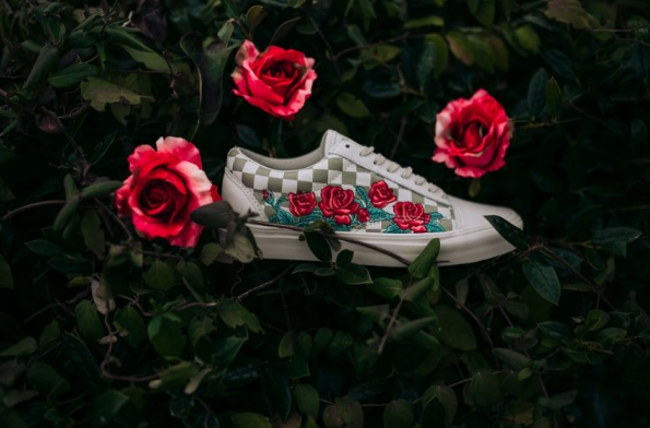 范斯玫瑰刺绣鞋好看吗 Vans Rose Embroidery多少钱