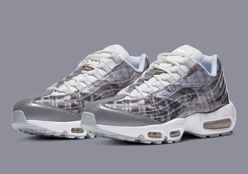 Nike,Air Max 95,DA4301-100,X-R  X 光透视效果！这双 Air Max 95 太酷了！