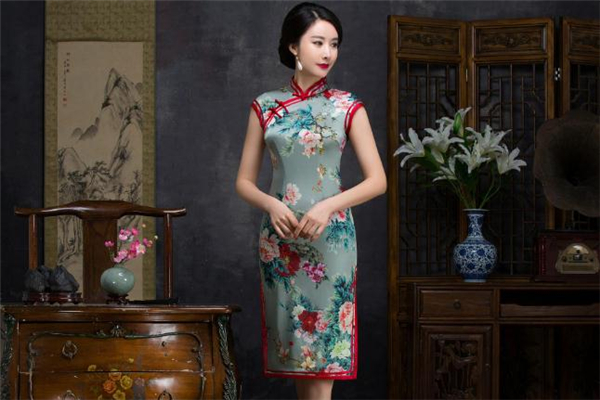 旗袍适合什么身材穿 旗袍怎么穿显身材
