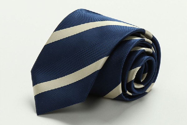 领带有什么讲究-领带适合在什么时候戴