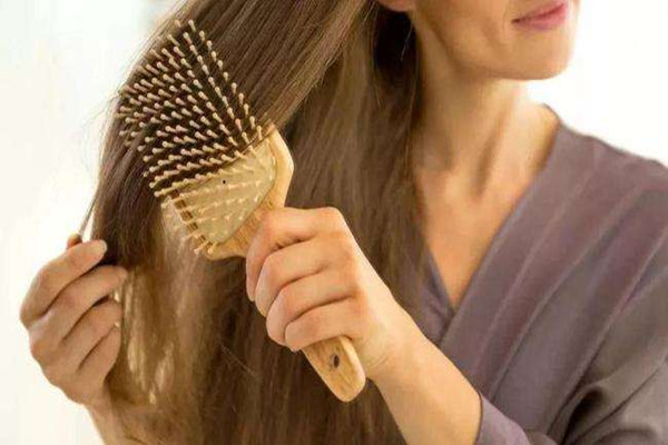 头发细软怎么改善 头发细软适合烫发吗