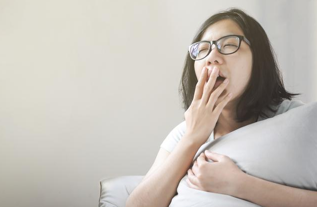 女性阴虚体质有什么症状 阴虚体质怎么调理