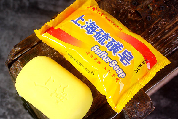 上海硫磺皂可以洗头吗 上海硫磺皂可以去头皮屑吗