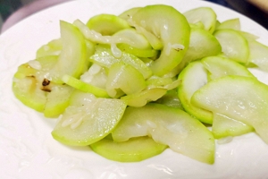 葫芦瓜怎么做好吃 葫芦瓜的家常做法（利尿又润肠）