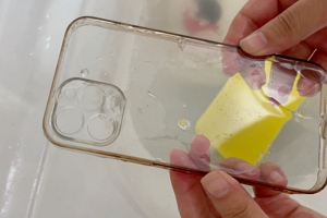 手机壳发黄怎么清洗变白 小苏打或牙膏清洗（硅胶壳不变色）