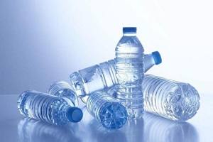 电解质水是什么水有哪些 富含微量元素的水（要脱水时喝）