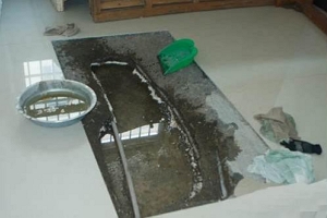 地暖漏水怎么检测哪里漏水 打压试验可检测（拆小块地板）