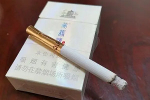 QJQJ是什么牌子的香烟，黄鹤楼奇景爆珠烟(价格30元/包)